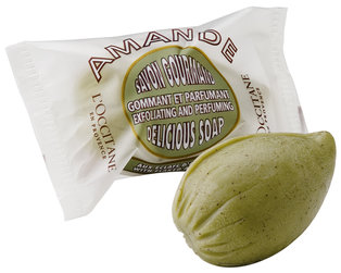 Amande - Exfoliating and perfuming delicious soap - mydełko o zapachu migdałowym