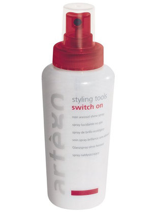 Styling Tools Switch On - spray nabłyszczający