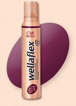 Wellaflex - pianka mocno utrwalająca do układania włosów farbowanych