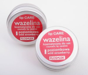 Lip Care - poziomkowa wazelina kosmetyczna do ust