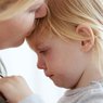 Ekspert o "Rodzinie 500 plus": Kobieta z czwórką dzieci woli zasiłek od pracy na kasie