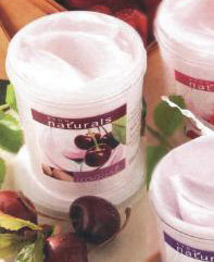 Naturals - Czereśnia i gałka muszkatołowa - jogurtowy balsam do ciała