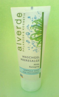 Alverde - Waschgel Meeresalge Normale Haut und Mischhaut  -  żel do mycia twarzy z algami