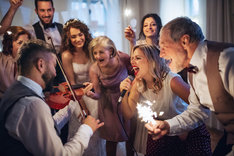 Kilka przyśpiewek weselnych ożywi niejedno przyjęcie.