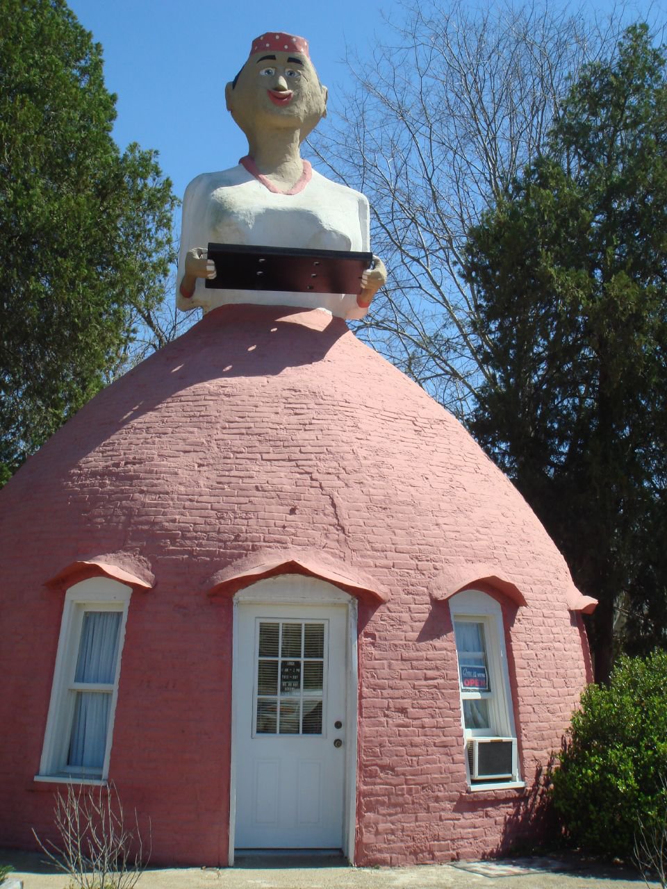 Mammys Cupboard outside, Natchez