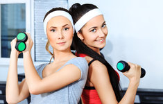 Modne i wygodne fryzury na siłownię