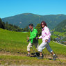 Nordic walking - kto chodzi, nie choruje
