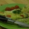 Omlet z pieczarkami, papryką i pieczonymi pomidorkami cherry